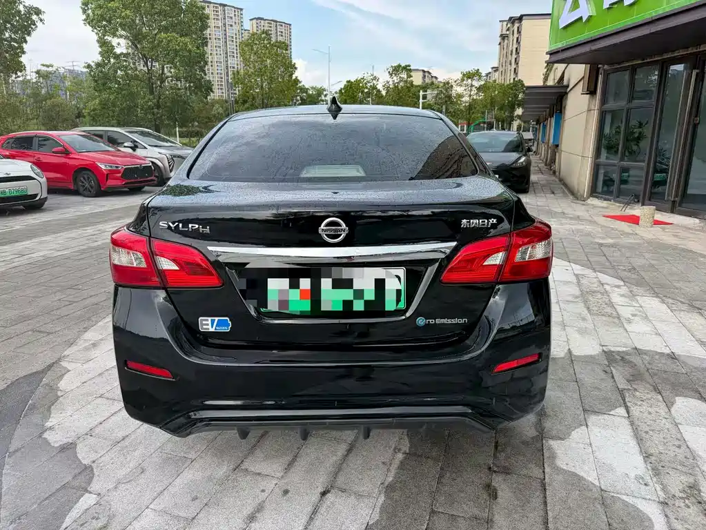 Nissan Sylphy EV — миниатюра 5