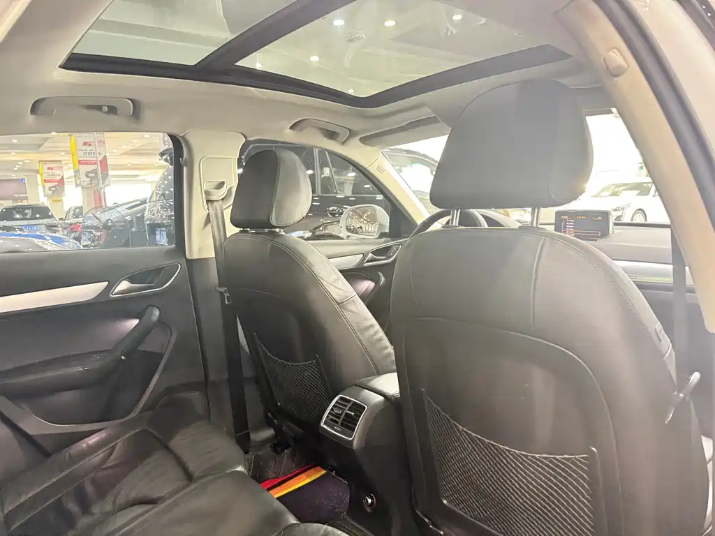 Audi Q3 (Import) — миниатюра 8