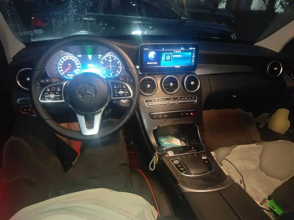Mercedes-Benz C-Class — миниатюра 10