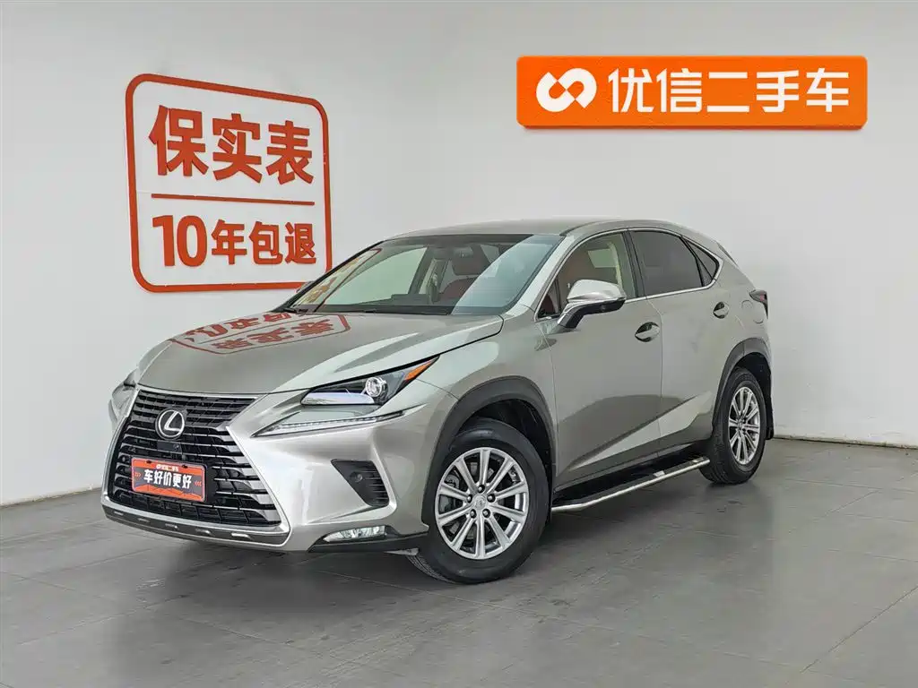 Lexus NX 2019