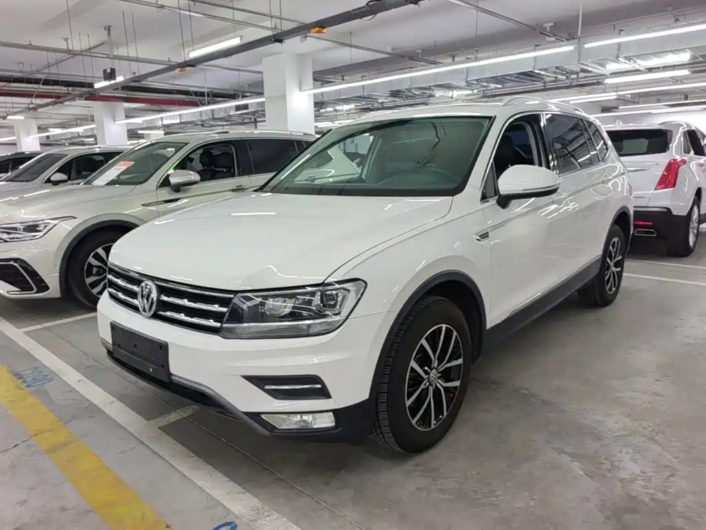 Volkswagen Tiguan L