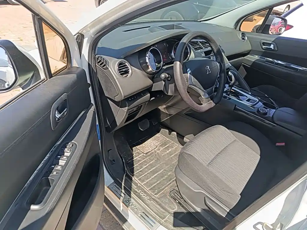 Peugeot 3008 — миниатюра 16