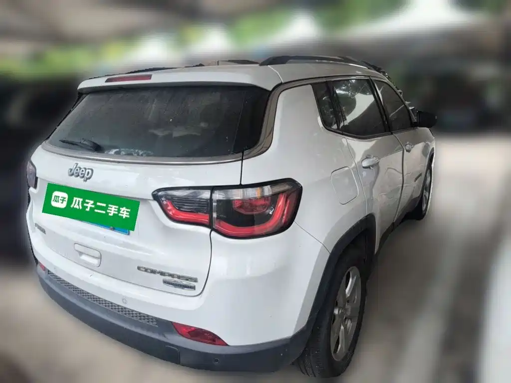 Jeep Compass — миниатюра 4
