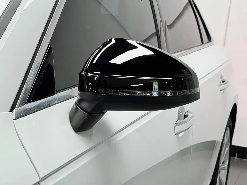 Audi A4L — миниатюра 9