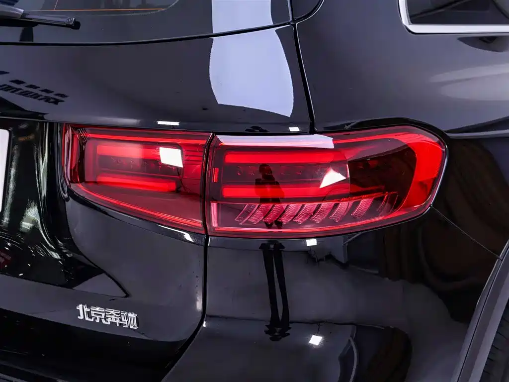 Mercedes-Benz GLB 2025 GLB 220