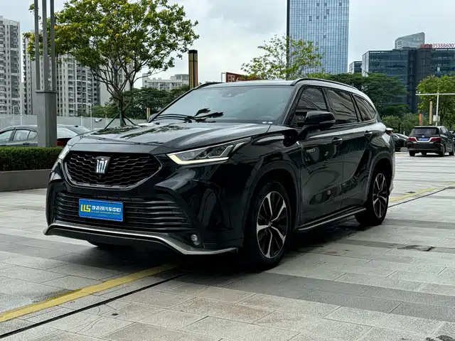 2023 Toyota Crown