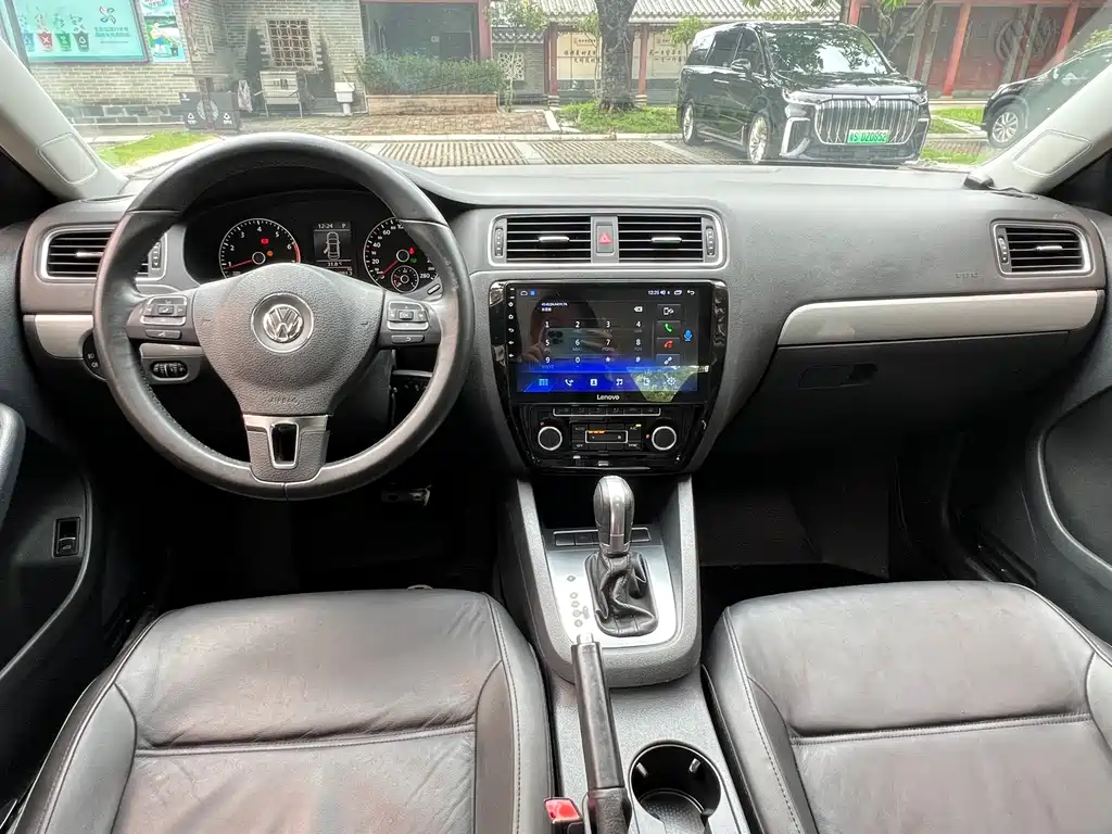 Volkswagen Sagitar — миниатюра 12