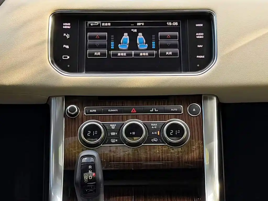 Land Rover Sport — миниатюра 7