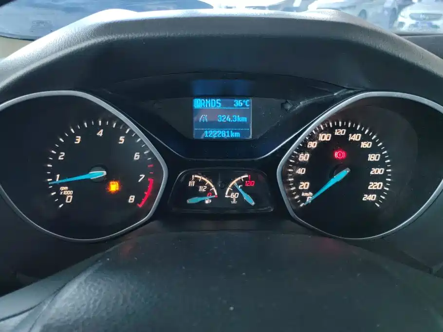 Ford Focus — миниатюра 14