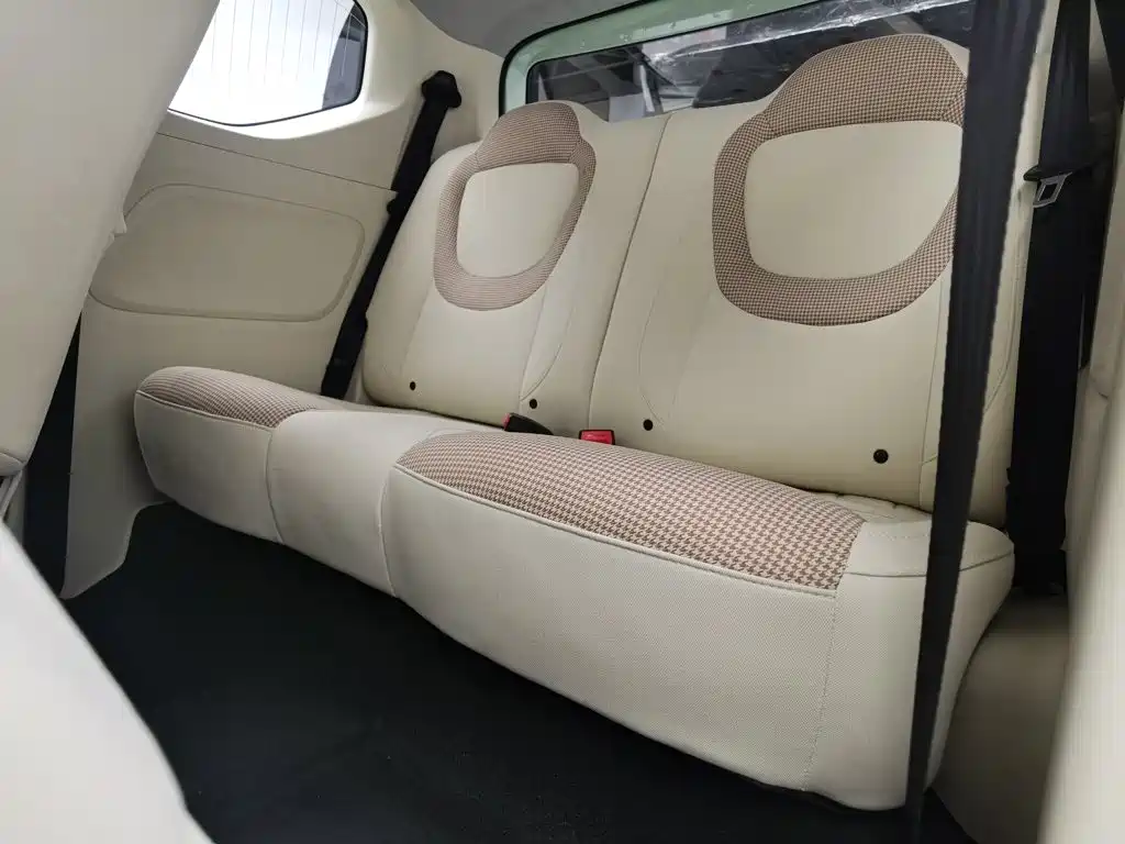 Wuling MINIEV — миниатюра 15