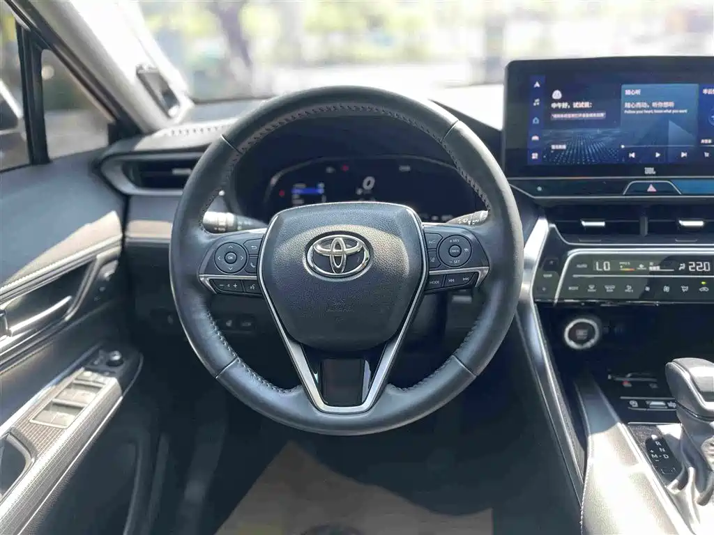 Toyota Venza — миниатюра 19