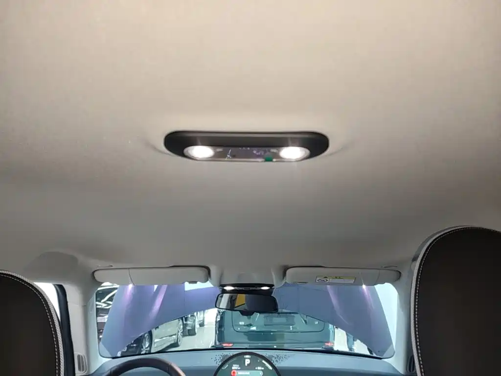 MINI MINI COOPER EV — миниатюра 18