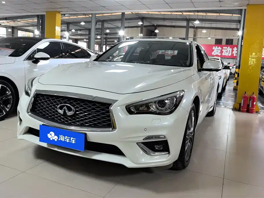 Infiniti Q50L 2019