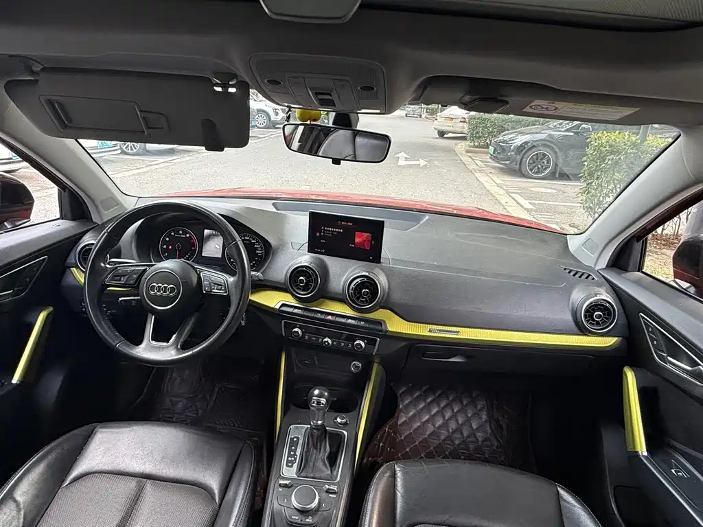 Audi Q2L — миниатюра 5