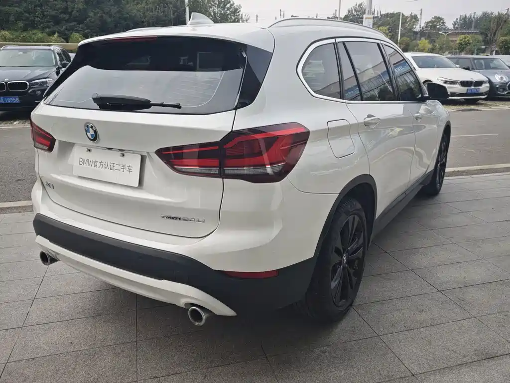 BMW X1 — миниатюра 7