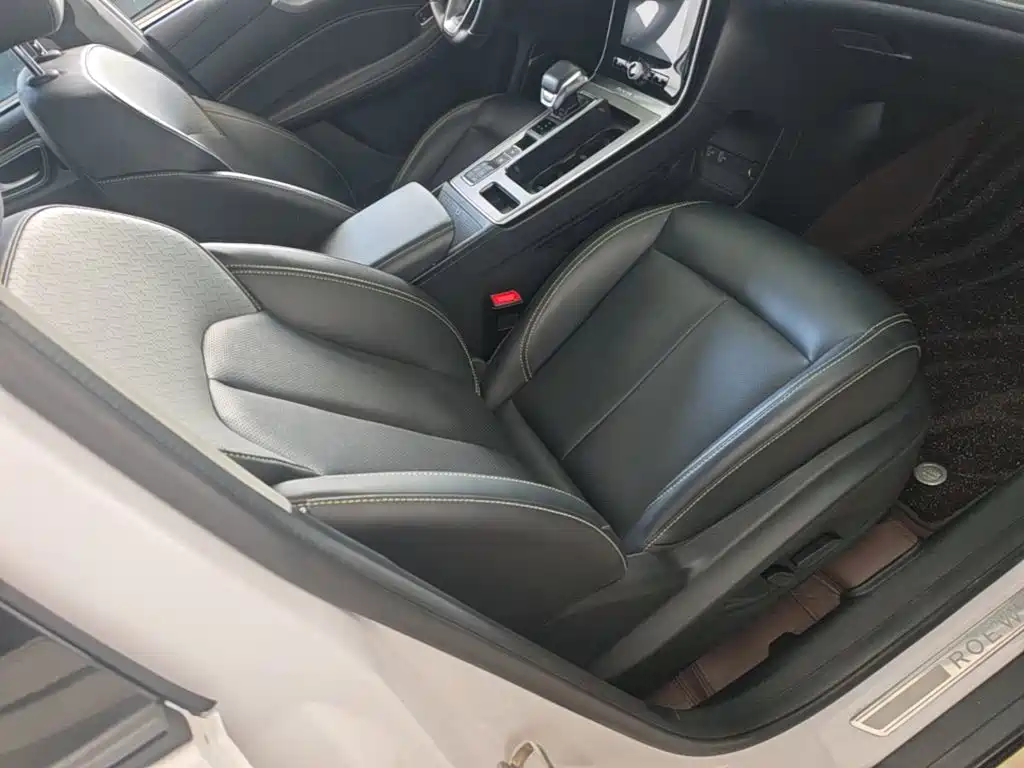 Roewe RX5 New Energy — миниатюра 25