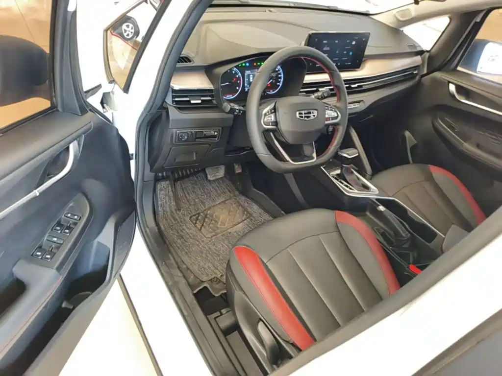 Geely Vision X3 — миниатюра 16