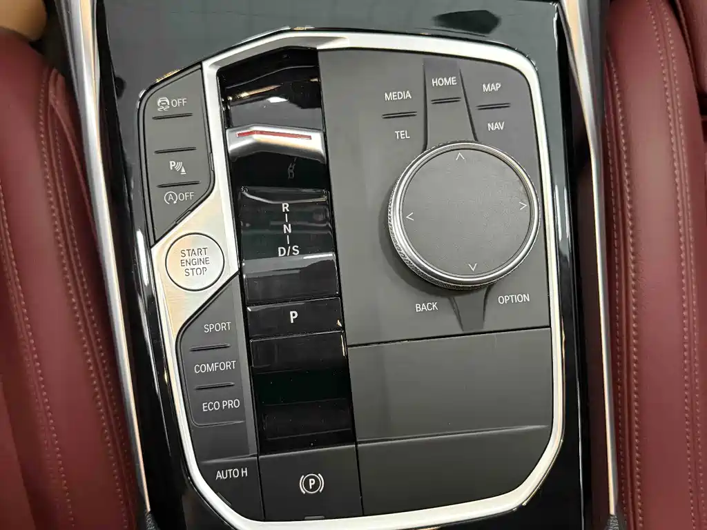 BMW 3 Series — миниатюра 14