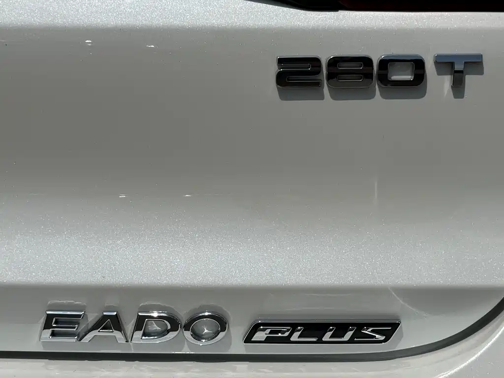Changan Eado — миниатюра 8