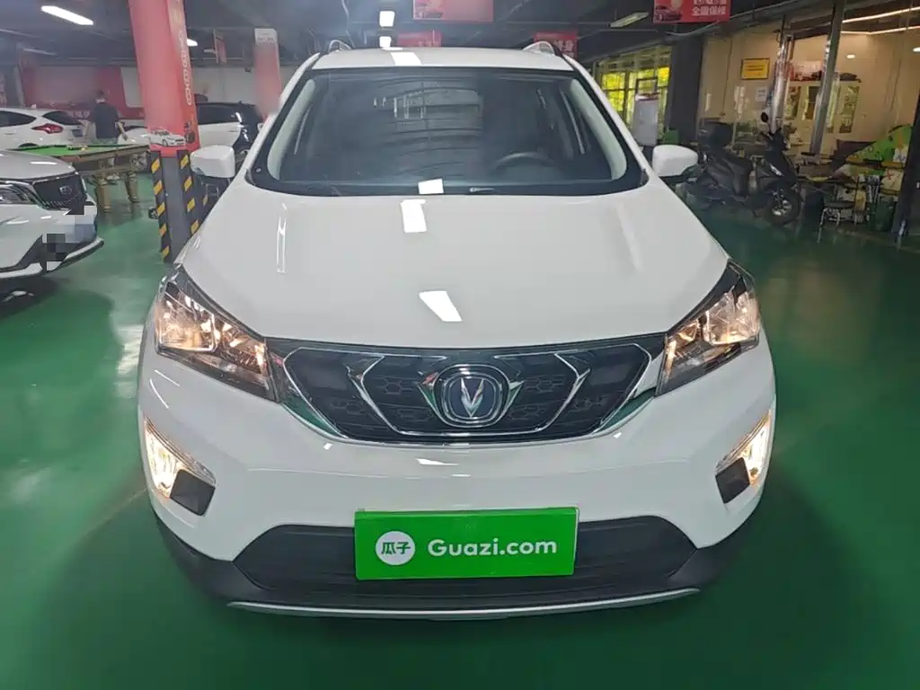 Changan CS15 — миниатюра 3