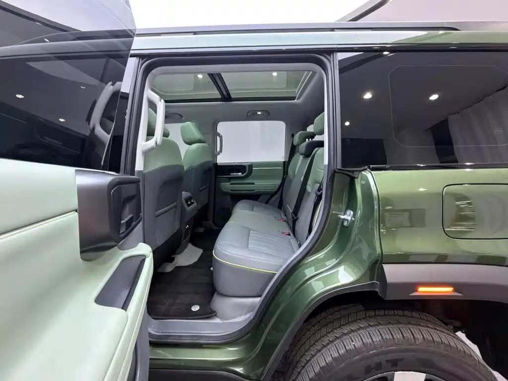 Beijing Off-Road BJ40 EREV — миниатюра 11