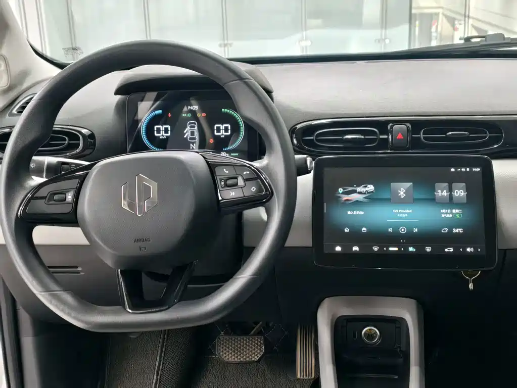 Leapmotor Leapmotor T03 — миниатюра 6