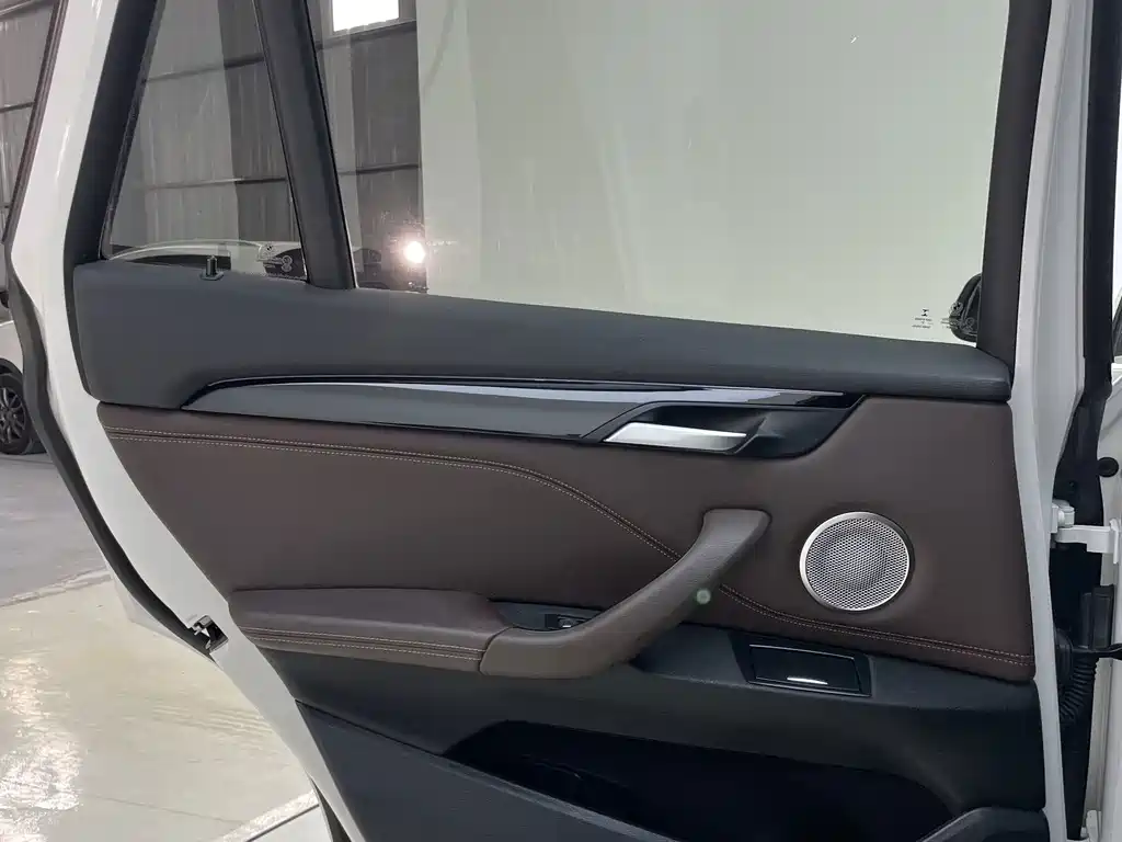 BMW X1 — миниатюра 24