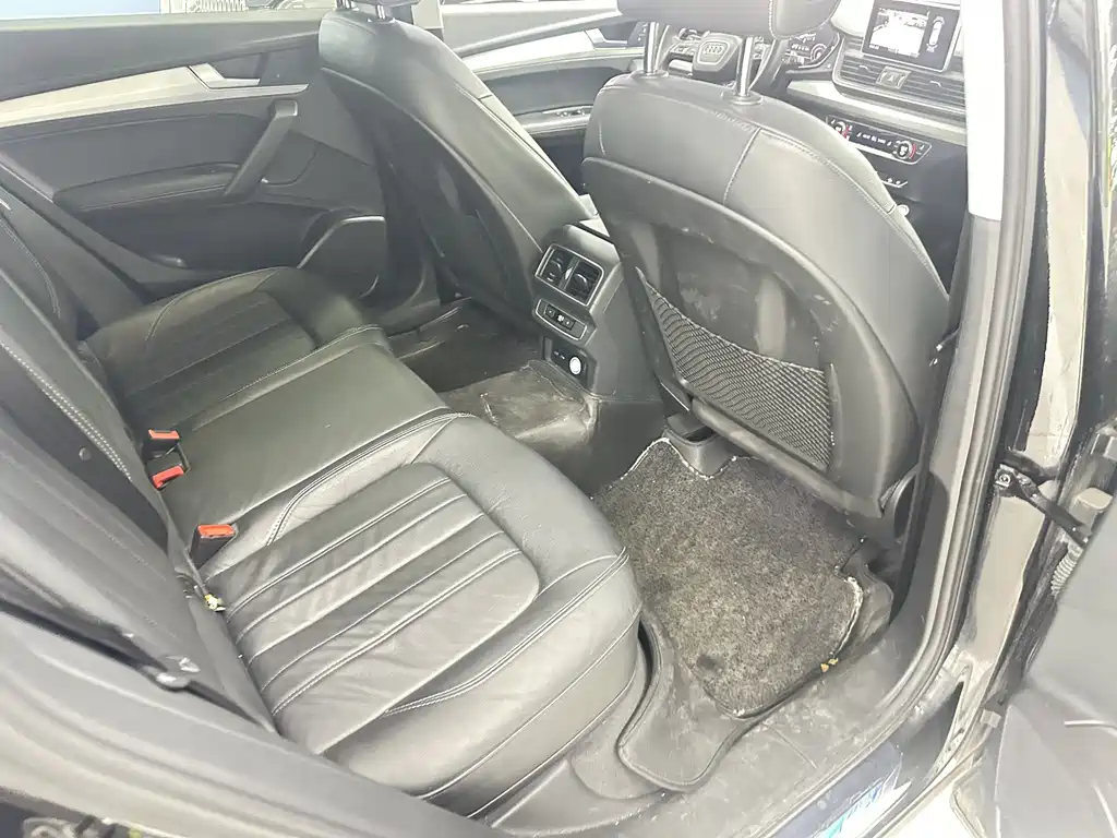 Audi Q5L — миниатюра 12