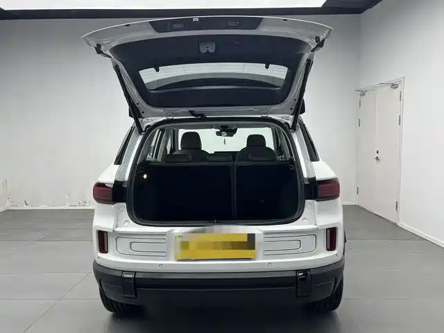 Geely Icon — миниатюра 18