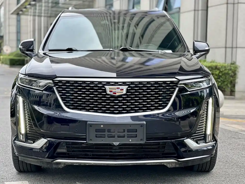 Cadillac XT6 — миниатюра 2