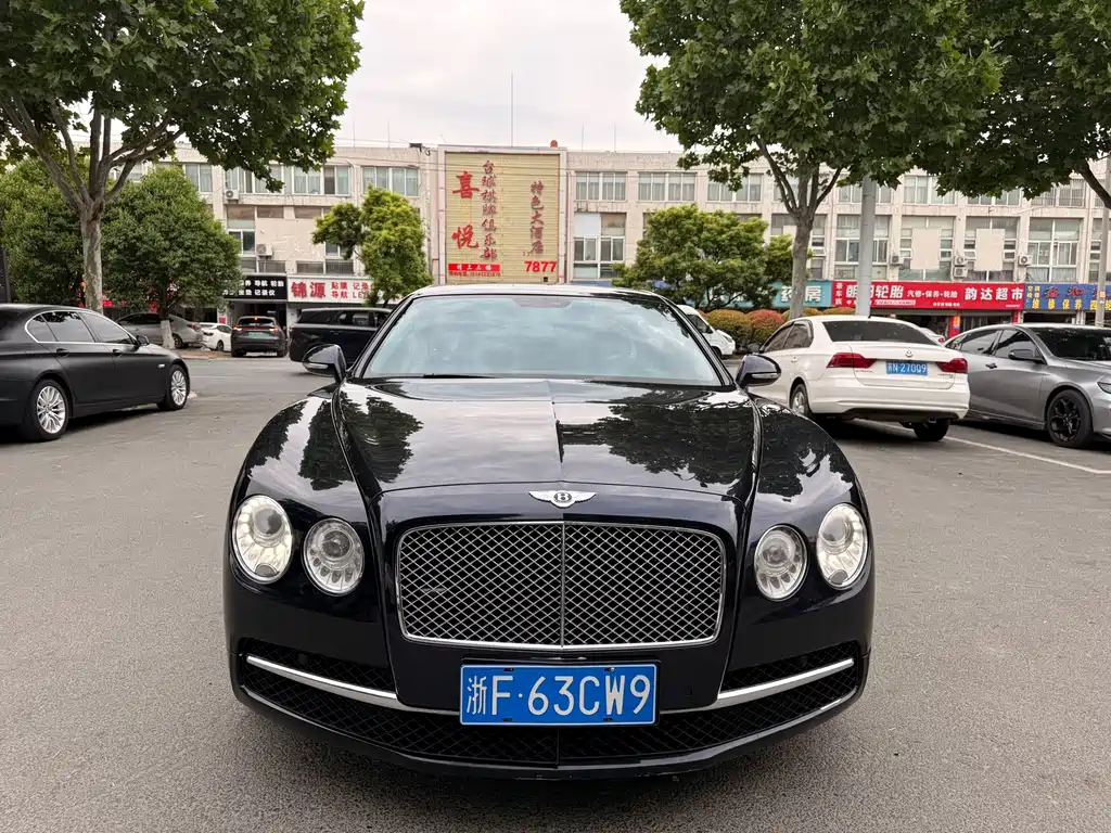 Bentley Flying Spur 2013