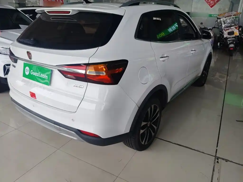 Roewe RX3 — миниатюра 8