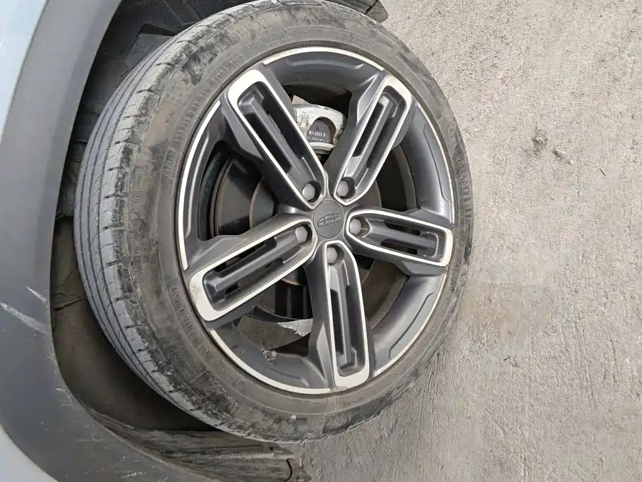 Geely Icon — миниатюра 6