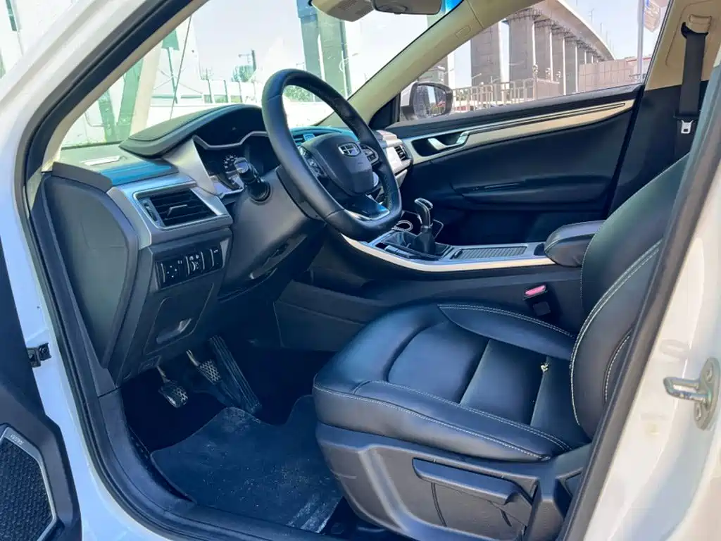 Geely Emgrand GL — миниатюра 9