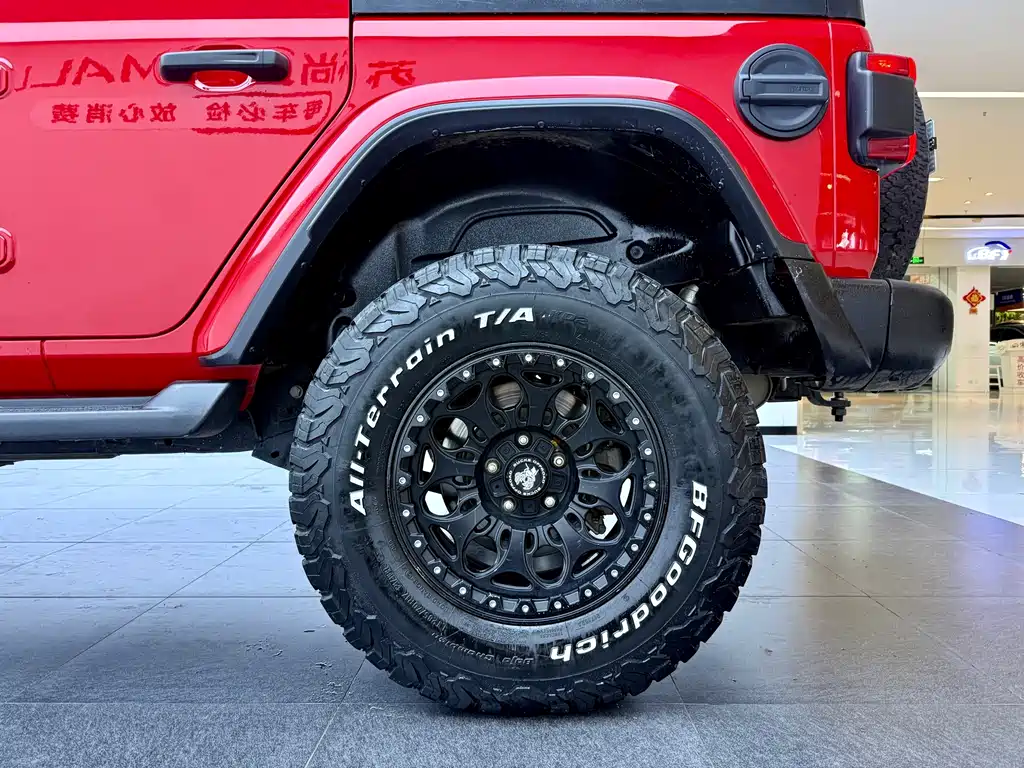 Jeep Wrangler — миниатюра 16