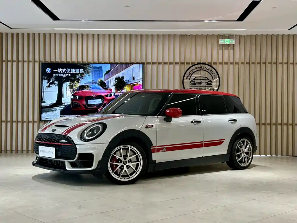 MINI JCW CLUBMAN
