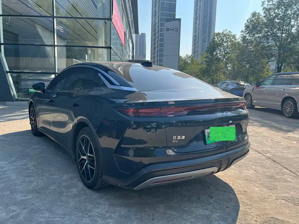 BYD Han L — миниатюра 7