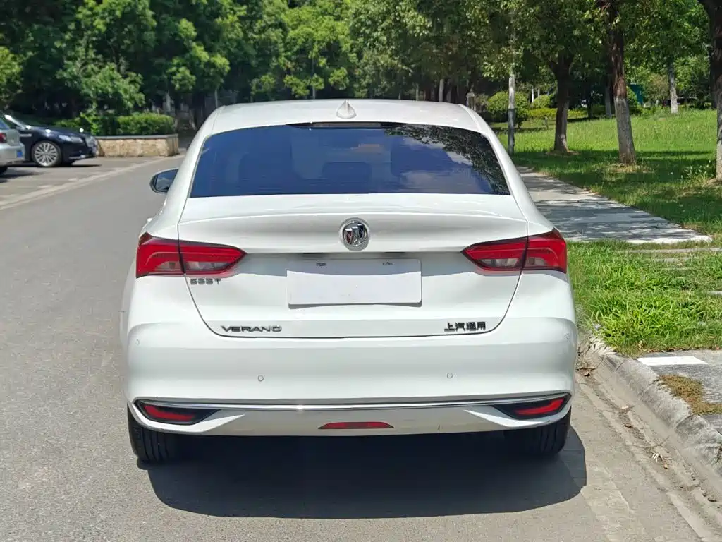 Buick Verano — миниатюра 5