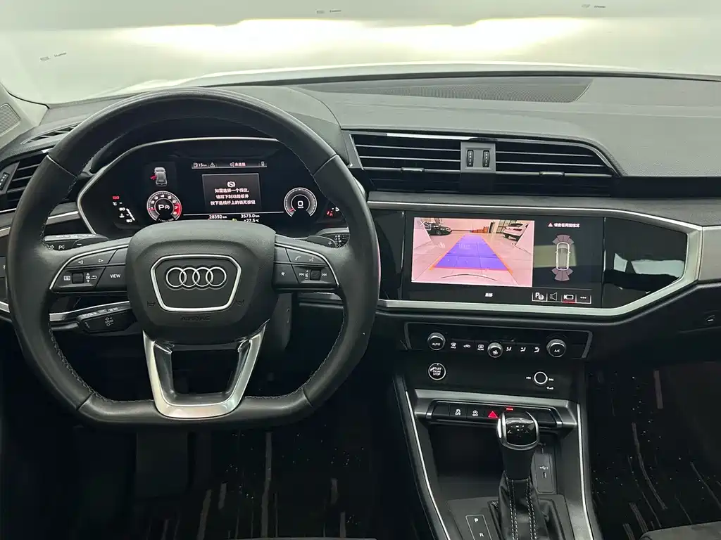 Audi Q3 — миниатюра 10