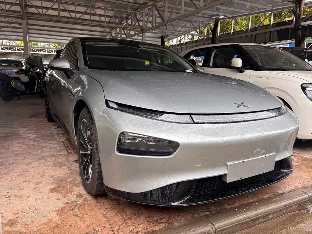 XPeng P7 — миниатюра 3