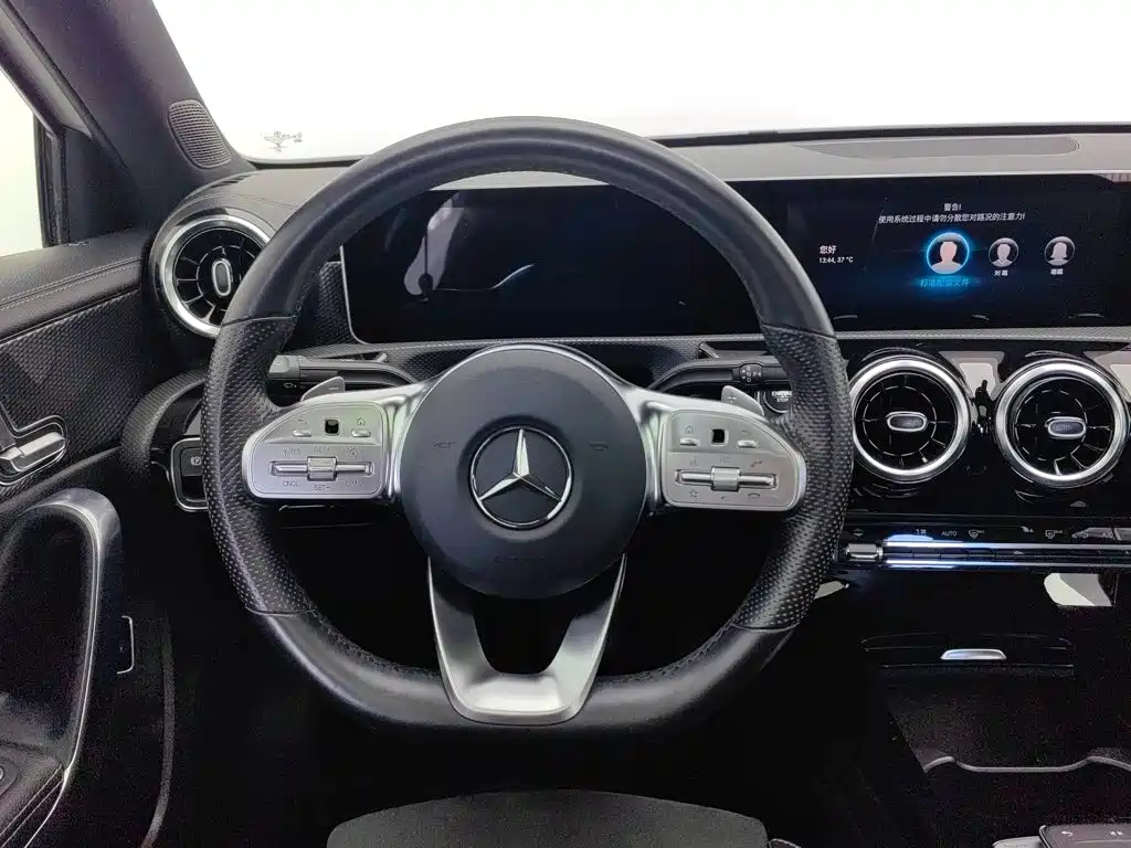 Mercedes-Benz A-Class — миниатюра 14
