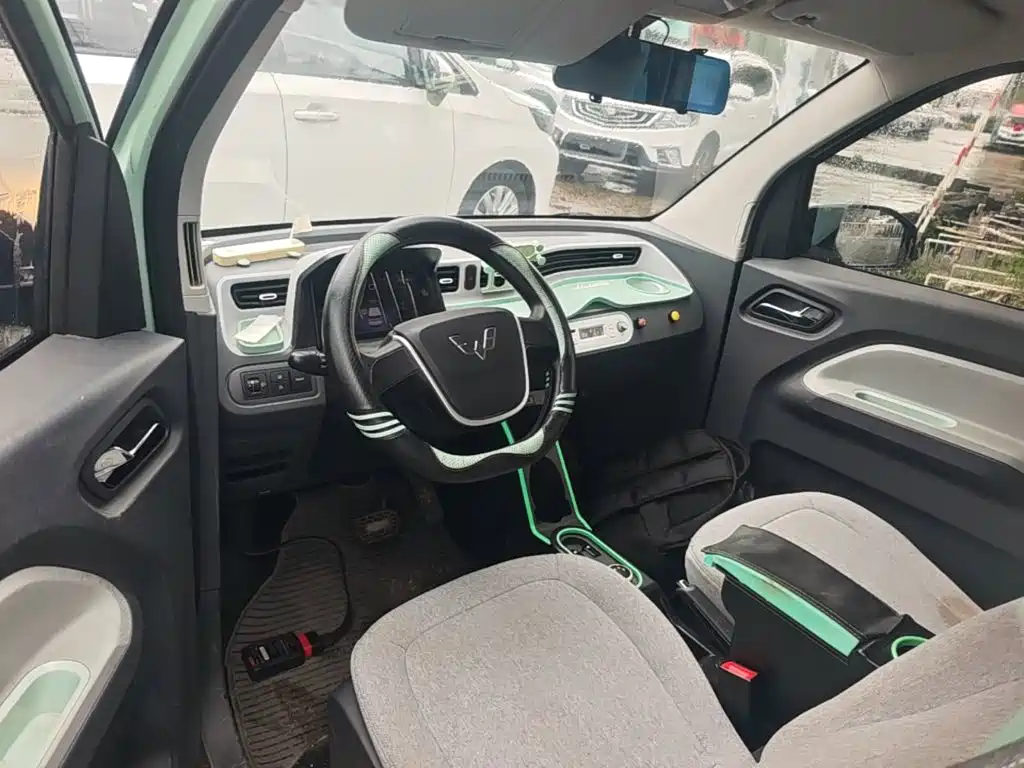 Wuling MINIEV — миниатюра 10
