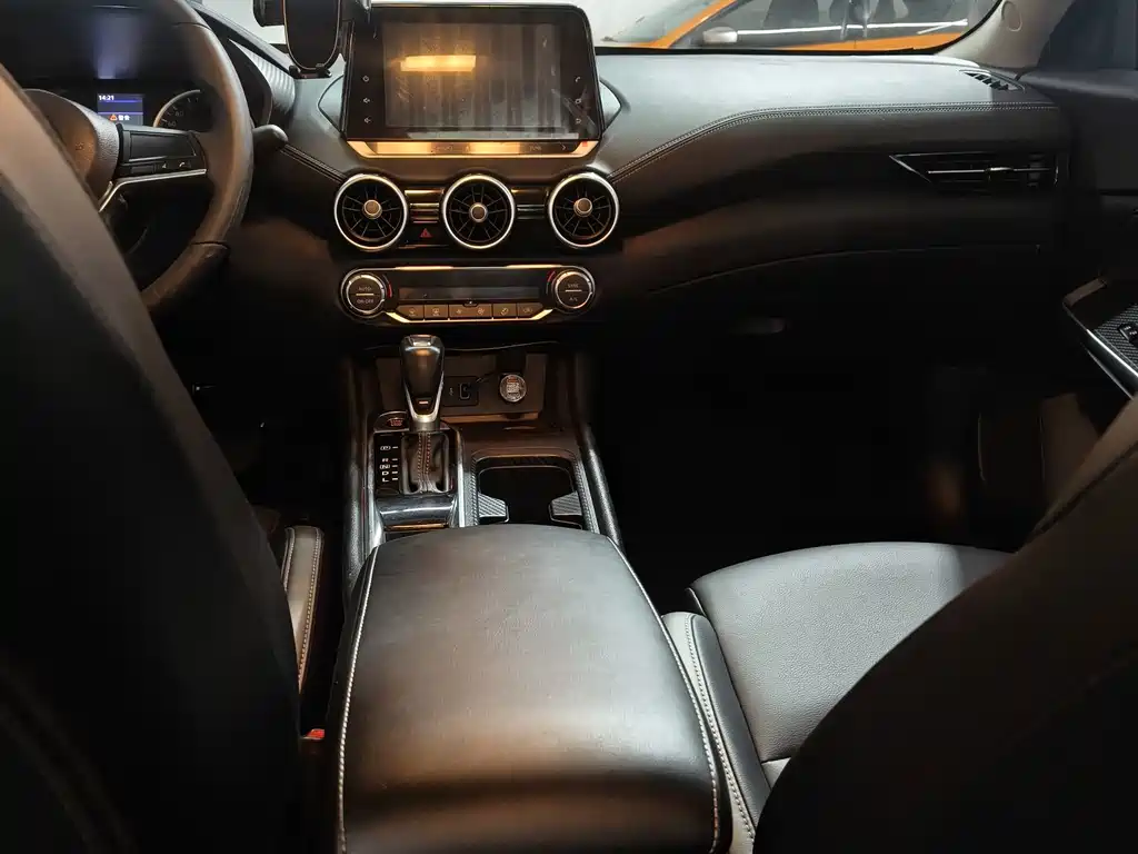 Nissan Sylphy — миниатюра 11