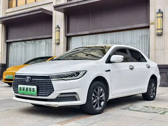 2022 BYD Qin