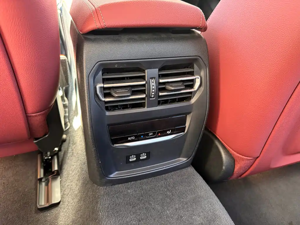 BMW i3 — миниатюра 16