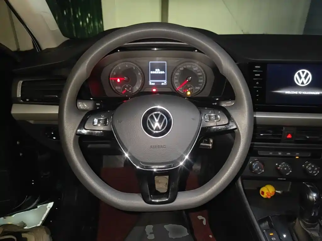 Volkswagen Lavida — миниатюра 11