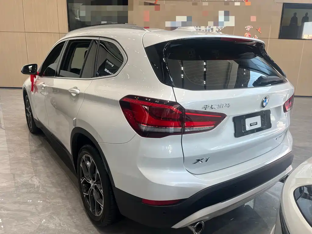 BMW X1 — миниатюра 8