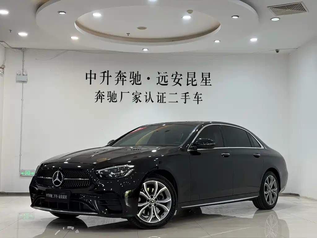 Mercedes-Benz E-Class 2022