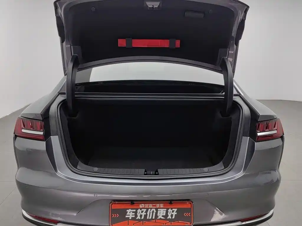 BYD Han — миниатюра 16