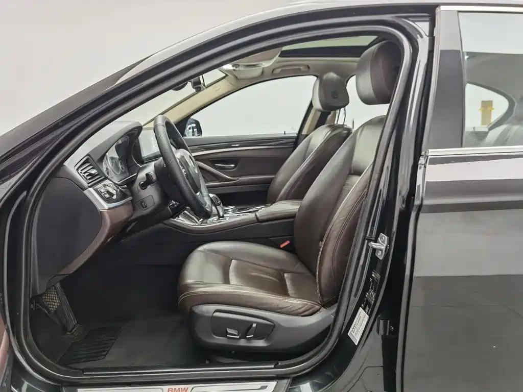 BMW 5 Series 5 2014 525Li Luxury